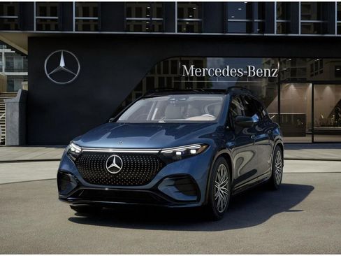 New 2026 Mercedes-Benz EQS 400 4MATIC SUV image 41