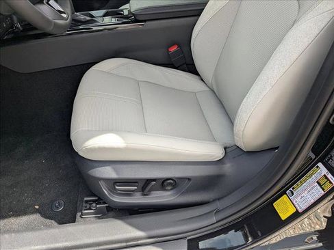 New 2025 Toyota Camry XLE image 4