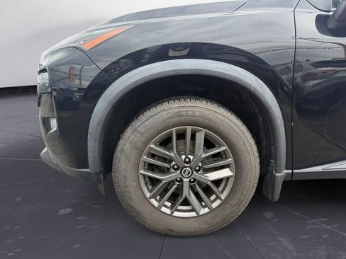 Used 2021 Nissan Rogue S AWD/4WD image 14