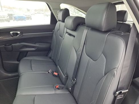 New 2026 Kia Sorento S image 20