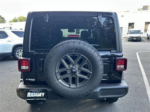 New 2025 Jeep Wrangler Unlimited Sport image 15