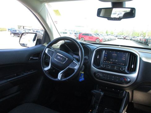 Used 2020 GMC Canyon SLE w/ Elevation Edition image 24