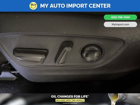 Used 2022 Toyota Highlander Platinum image 13