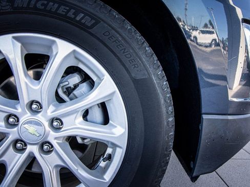 Used 2019 Chevrolet Equinox LS image 21