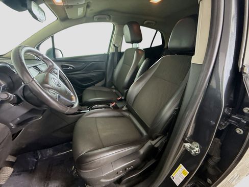 Used 2018 Buick Encore Preferred image 22