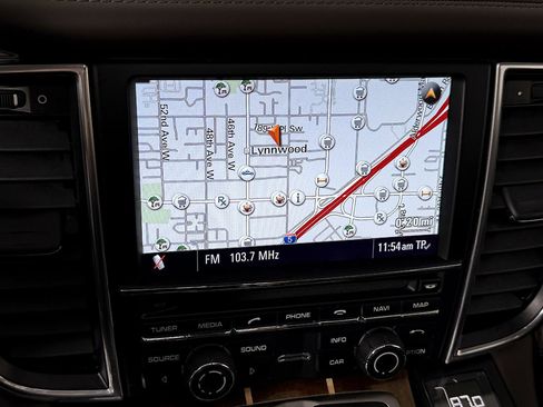 Used 2012 Porsche Panamera Turbo S image 33