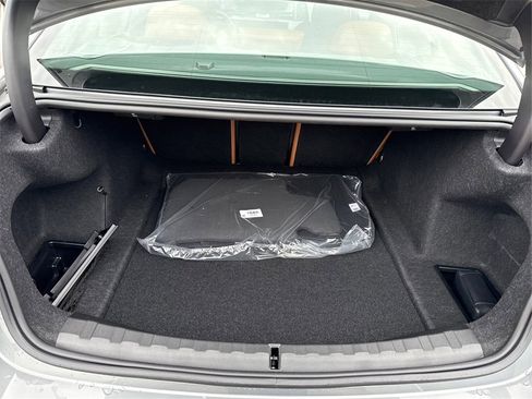 New 2026 BMW 330i xDrive Sedan w/ Premium Package image 13