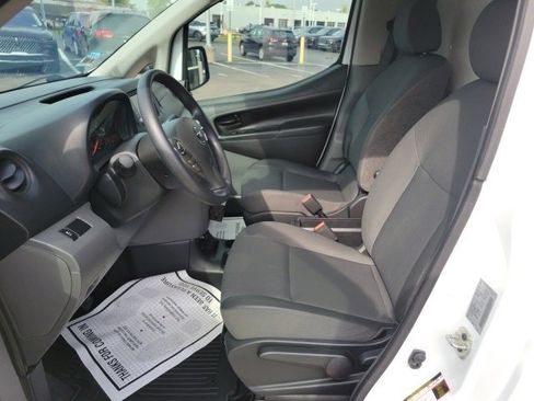 Used 2020 Nissan NV200 S image 4