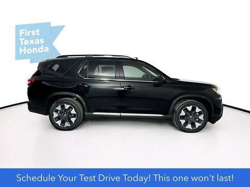 New 2026 Honda Pilot Elite image 9