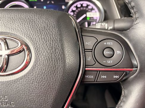 Used 2020 Toyota Camry XLE w/ Driver Assist Package FWD image 20