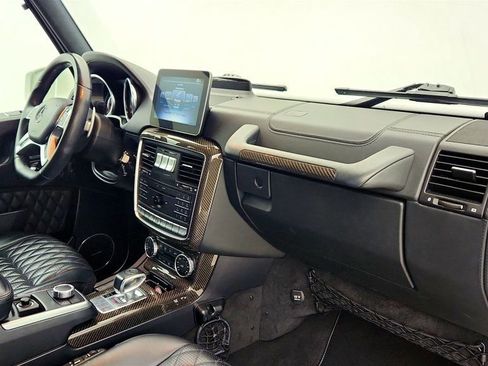 Used 2017 Mercedes-Benz G 63 AMG 4MATIC image 28