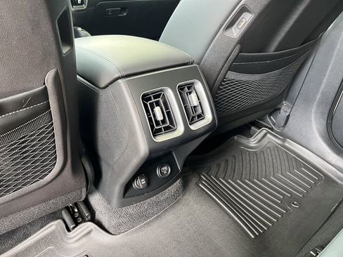 Used 2021 Kia Sorento S w/ Panoramic Sunroof Package image 30