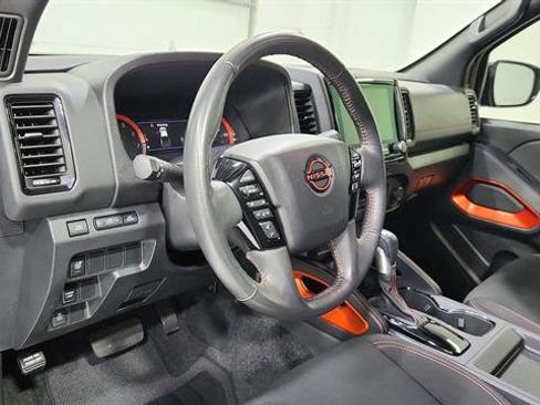 Used 2024 Nissan Frontier Pro-X w/ Technology Package image 10