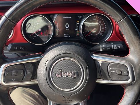 Used 2021 Jeep Wrangler Rubicon AWD/4WD image 7