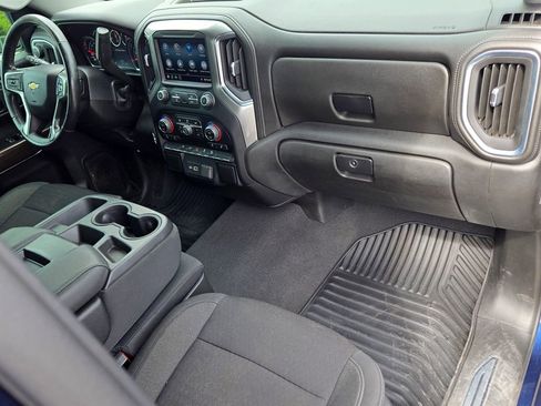 Used 2022 Chevrolet Silverado 1500 LT w/ Z71 Off-Road Package image 26