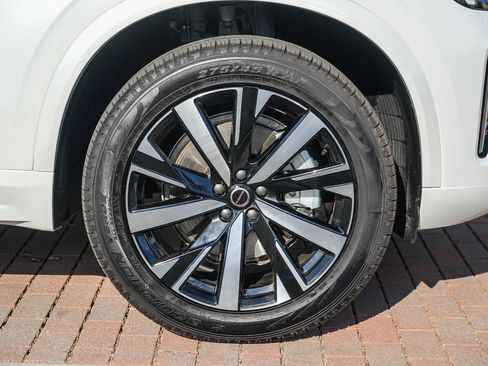 Certified 2026 Volvo XC90 B6 Core AWD/4WD image 11