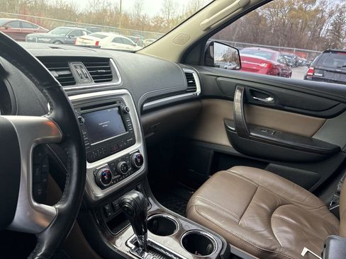 Used 2017 GMC Acadia Limited SLT image 19