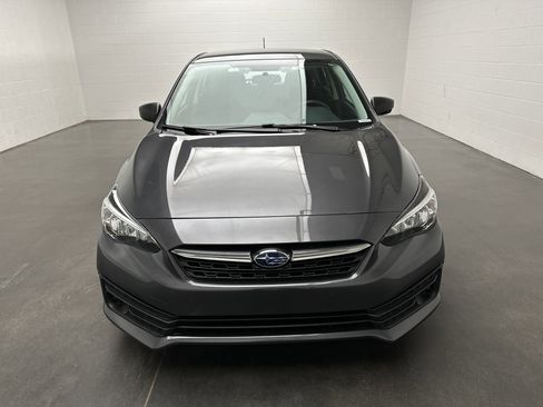 Used 2020 Subaru Impreza 2.0i image 3