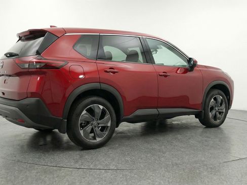 Used 2025 Nissan Rogue SV image 9