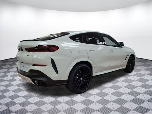 New 2026 BMW X6 M60i image 8