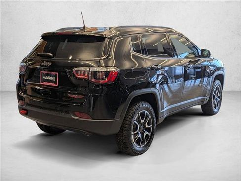 New 2026 Jeep Compass Trailhawk image 2