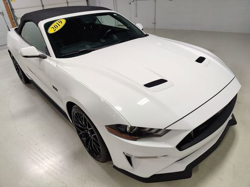 Used 2019 Ford Mustang GT Premium w/ GT Performance Package image 2