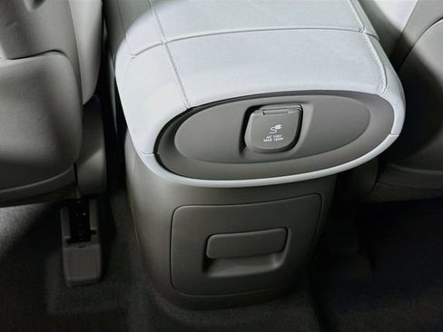 Used 2026 Hyundai Palisade Limited AWD/4WD image 24
