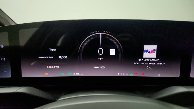 Used 2024 Lucid Air Pure RWD image 50