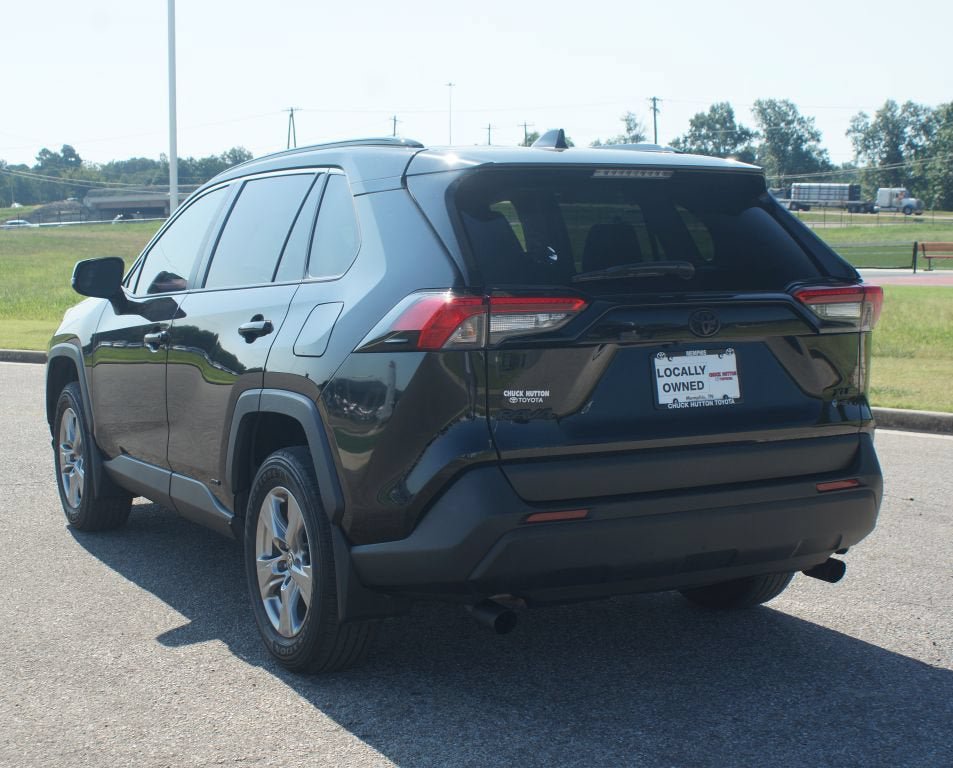 Used 2025 Toyota RAV4 XLE w/ Convenience Package AWD/4WD image 15