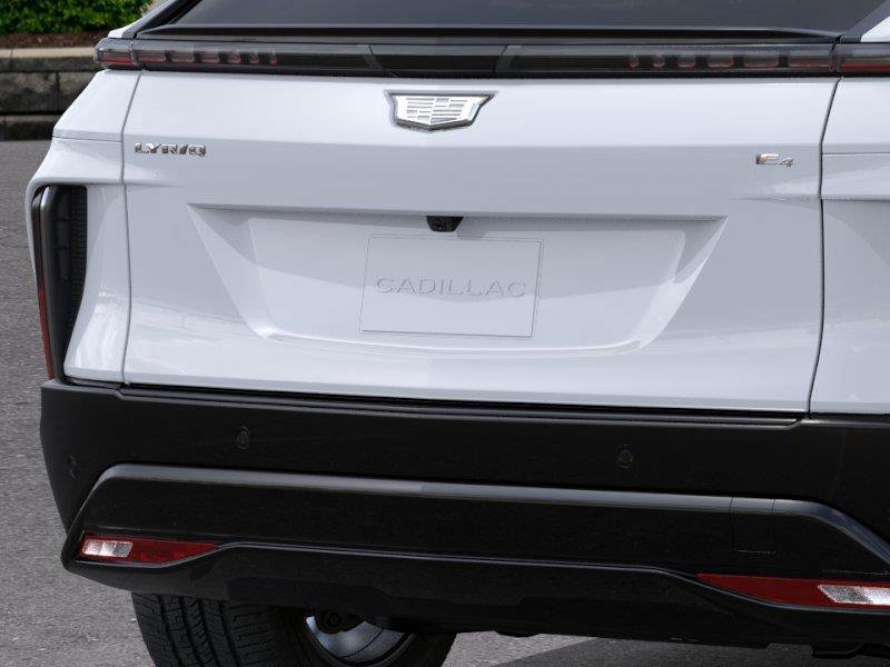 New 2027 Cadillac Lyriq Sport w/ LPO, Floor Liner Package AWD/4WD image 14