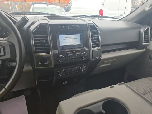 Used 2019 Ford F150 XLT w/ Equipment Group 302A Luxury image 11