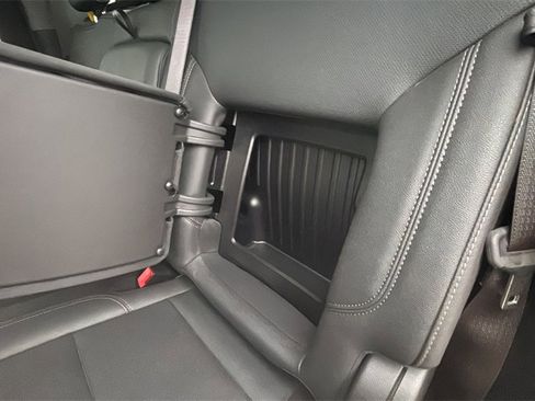 Used 2024 Chevrolet Silverado 2500 LTZ w/ LTZ Premium Package image 32