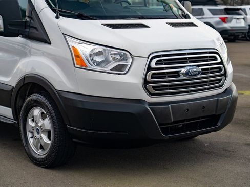 Used 2019 Ford Transit 150 XLT image 6