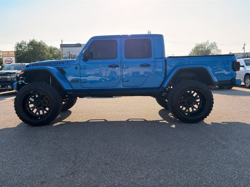 Used 2021 Jeep Gladiator Rubicon w/ Dual Top Group AWD/4WD image 2