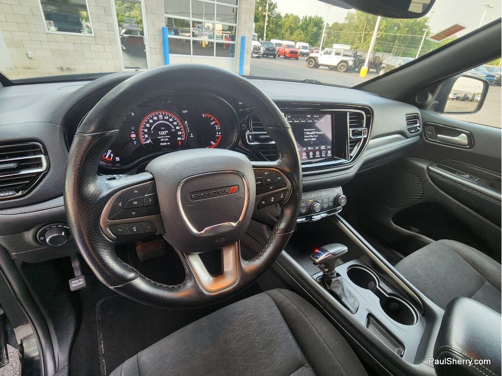 Used 2023 Dodge Durango SXT w/ SXT Blacktop Group AWD/4WD image 27