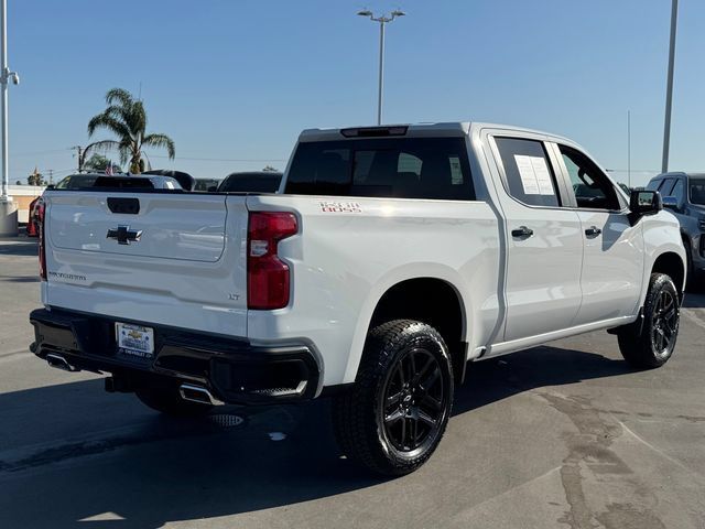 Used 2026 Chevrolet Silverado 1500 LT Trail Boss w/ LT Trail Boss Premium Package AWD/4WD image 4