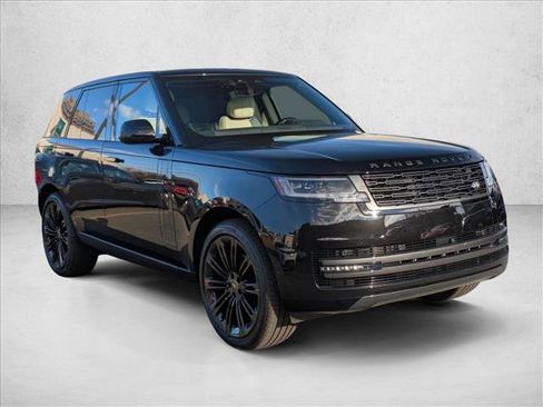 New 2025 Land Rover Range Rover SE image 7