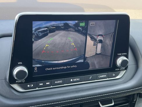 Certified 2021 Nissan Rogue SL image 15