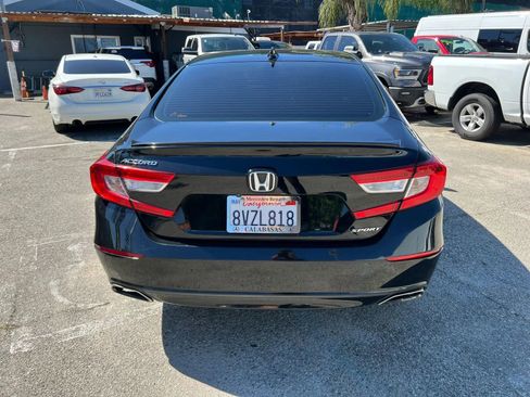 Used 2019 Honda Accord Sport image 6