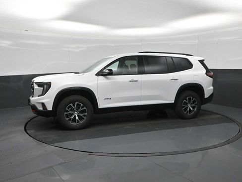 New 2026 GMC Acadia AT4 w/ Luxury Package image 4