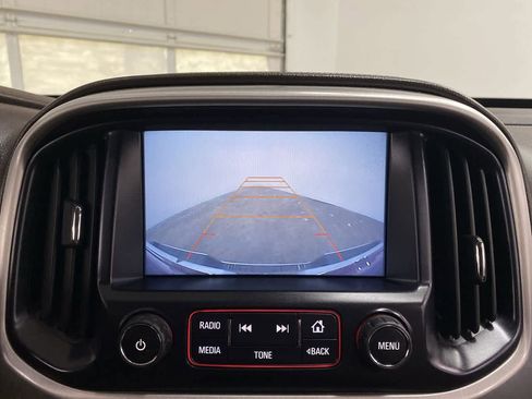 Used 2016 GMC Canyon SLT w/ Driver Alert Package image 26