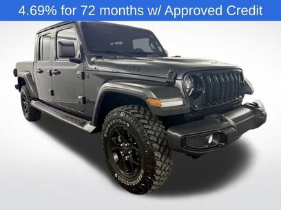 Used 2024 Jeep Gladiator Sport
