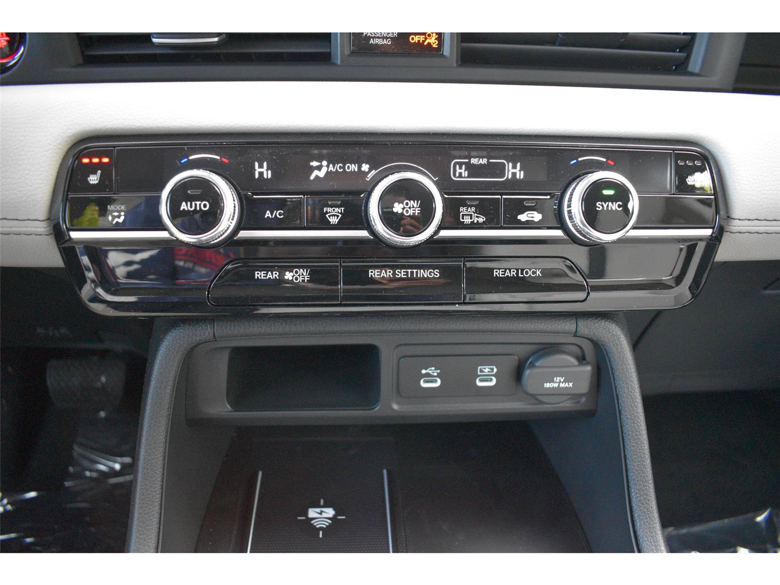 New 2026 Honda Pilot Touring image 16