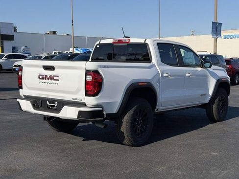 New 2026 GMC Canyon Elevation AWD/4WD image 2