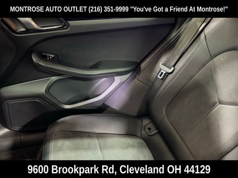 Used 2017 Porsche Macan image 33