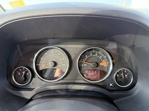 Used 2017 Jeep Compass High Altitude image 13