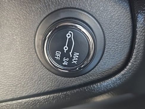 Used 2024 Chevrolet TrailBlazer RS w/ Convenience Package image 29