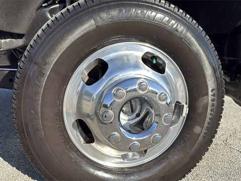 Used 2022 Ford F350 Platinum image 34