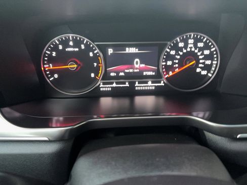 Used 2023 Kia Sorento LX image 31