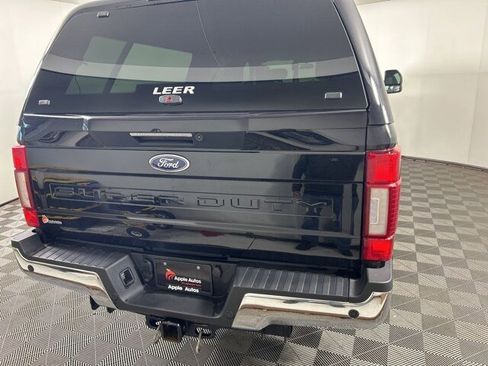 Certified 2022 Ford F250 Lariat w/ Lariat Ultimate Package image 5